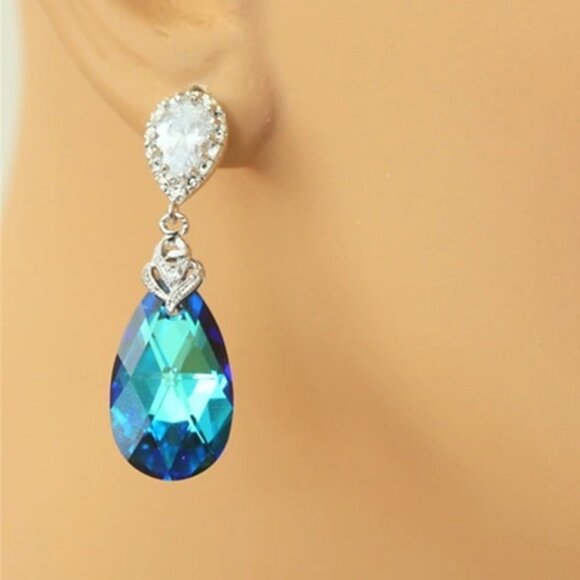 🔥 Waterdrop Gems Dangle Earrings for Women Silver Plating Stud CZ, HA4533 - Picture 1 of 2